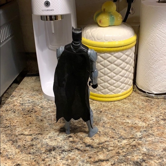 Old fashioned animated Batman toy figurine - Picture 2 of 2